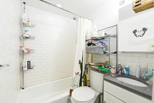 Rented by Corcoran | media 14