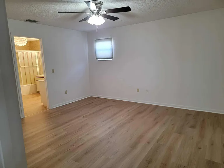 156 Beachway Dr — Photo 13