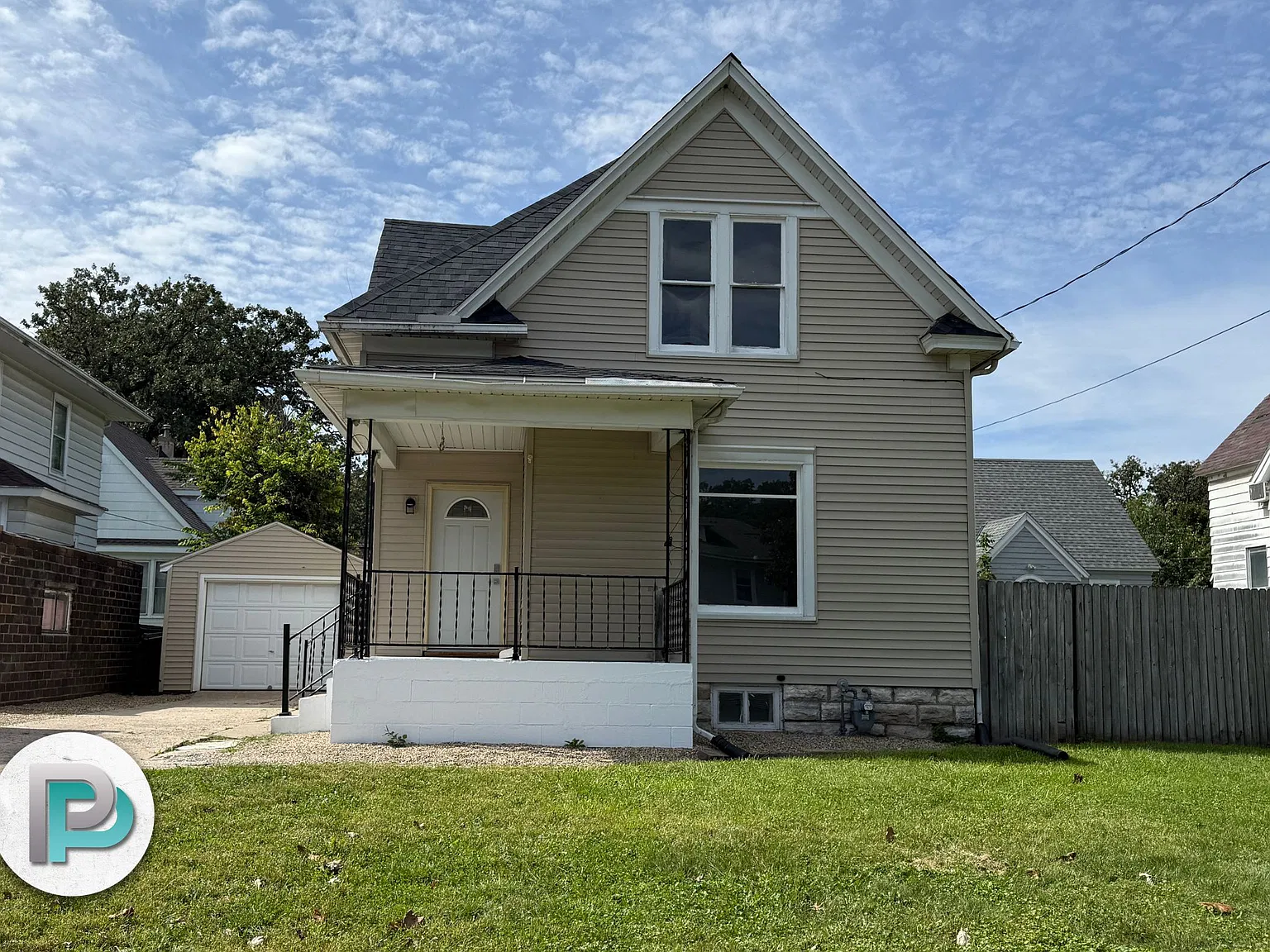 3 bed, 1032 sqft, $1,100 — Photo 3