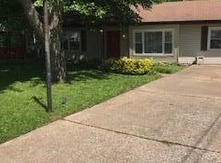 1109 Maple Ave, Saint Louis, MO 63138