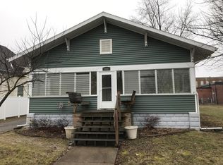 105 E Pleasant St, Greenup, IL 62428