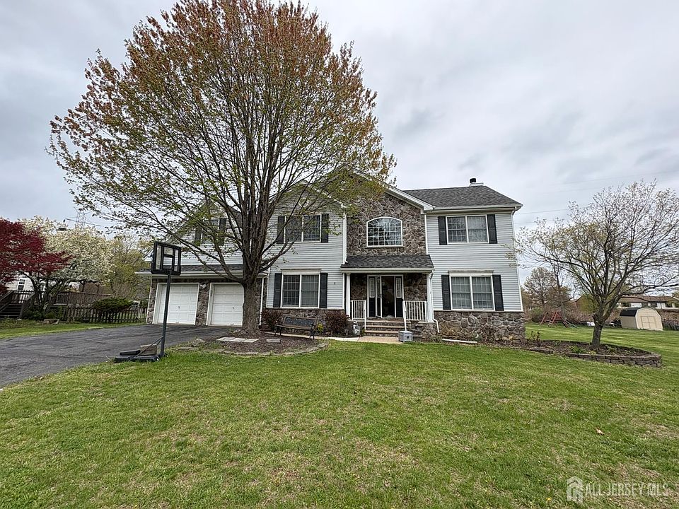 1st image of 1 Harmony Ln