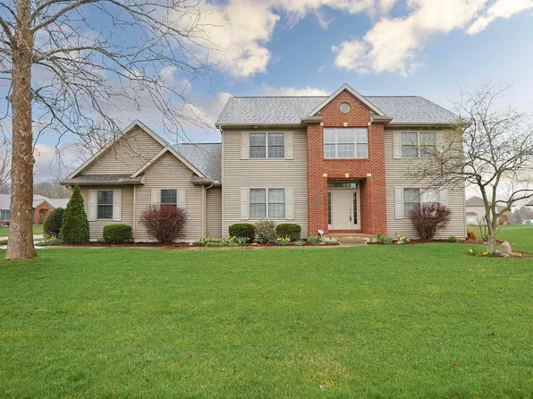57657 Boulder Ct, Goshen, IN 46528