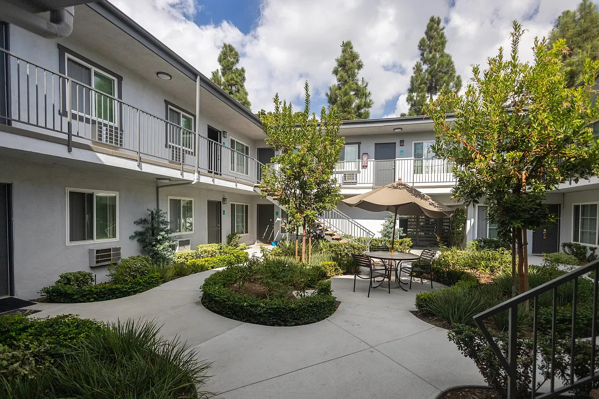 Building Photo - Magnolia Tree Apartments