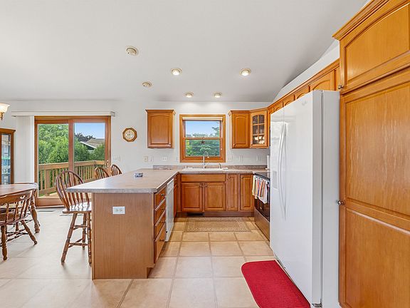 5th image of 51 Yacoub Ln