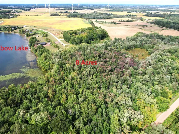 1140 W Waters Edge Dr #6, Scottville, MI 49454