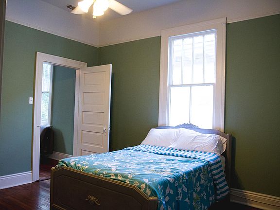 4th image of 724 N Alexander St #724A
