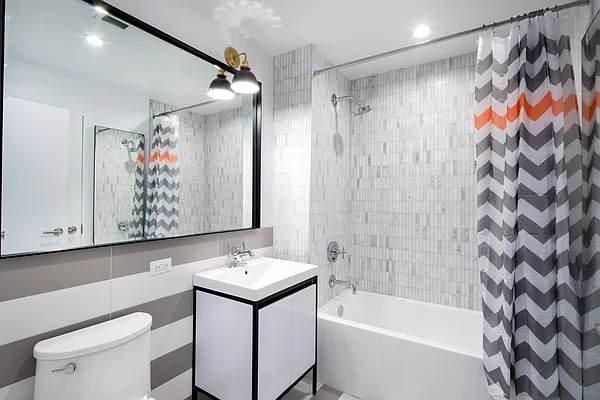 Rented by Monarch Realty Group | media 23