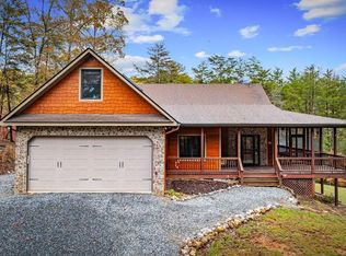 34 Smokey Ridge Ln, Morganton, GA 30560
