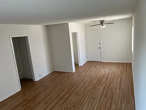 7107 Etiwanda Avenue — Photo 6