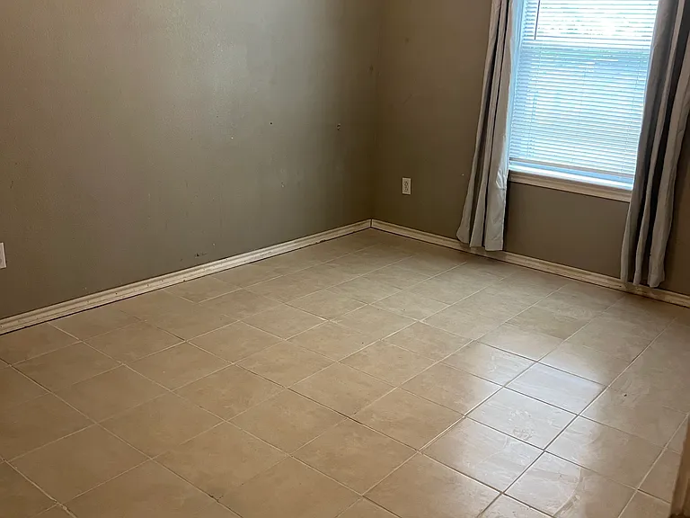 3008 Comanche Ave #B — Photo 7