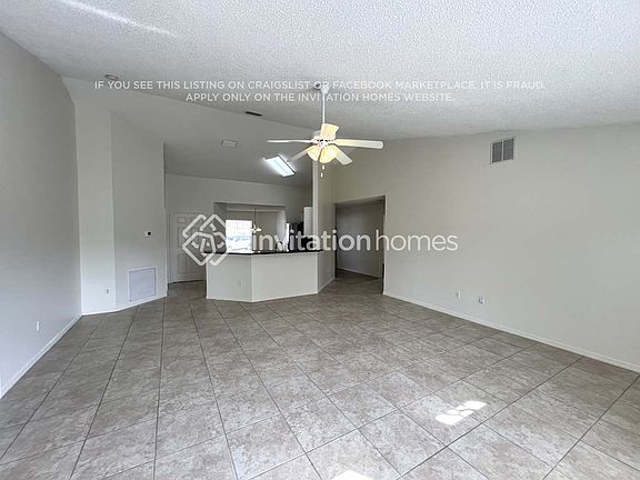 4th image of 1698 SW Alberca Ln