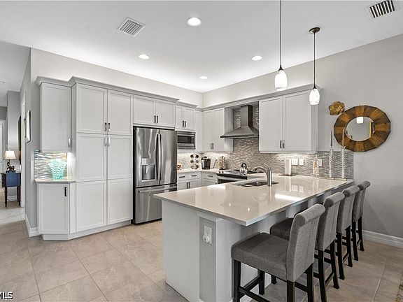 3rd image of 12034 Lakewood Preserve Pl