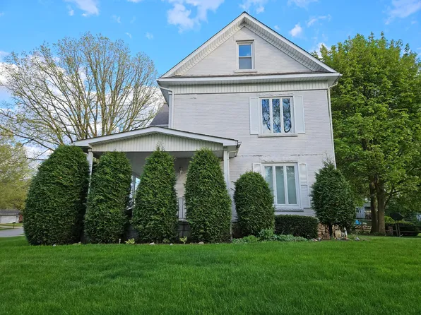 1105 W Gore Rd, Erie, PA 16509