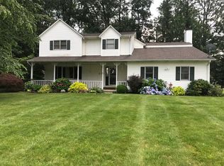 847 Deer Run, Amherst, OH 44001