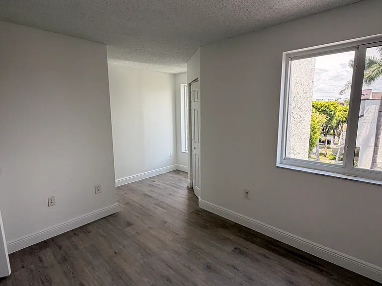 8540 NW 6th Ln #203 — Photo 7