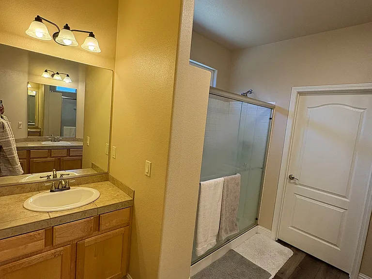 4888 Lofty Oak Dr — Photo 7