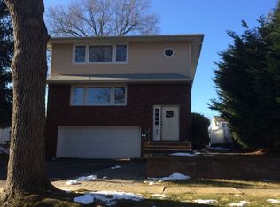 126 3rd St, Ridgefield Park, NJ 07660