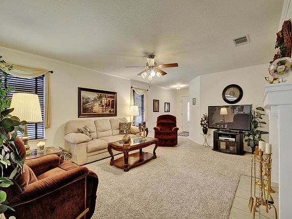 2nd image of 1819 Brentwood Dr
