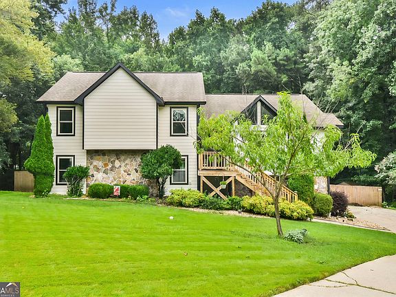 4th image of 3829 Lamplighter Cir