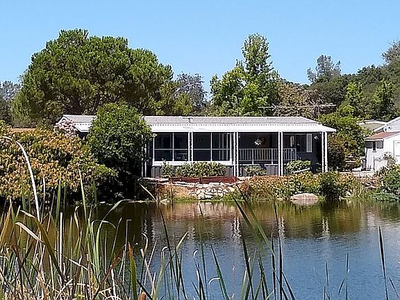 2nd image of 6523 Lake Dr