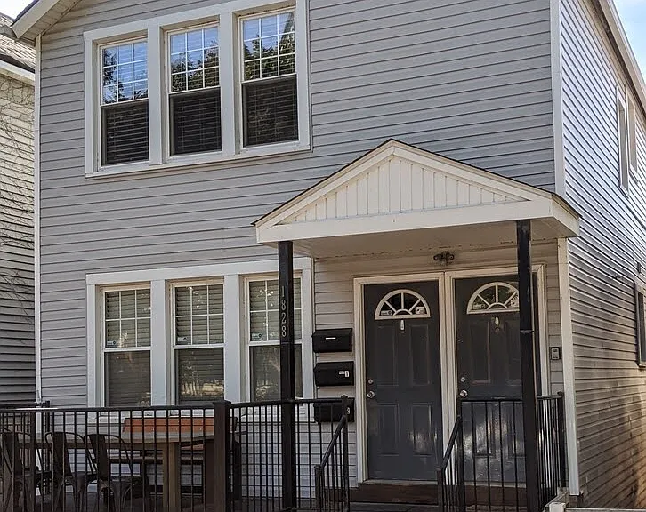 1828 N Bissell St #2 — Photo 1