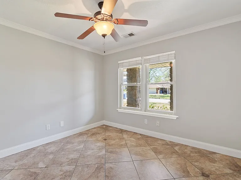 3222 S 54th St — Photo 26