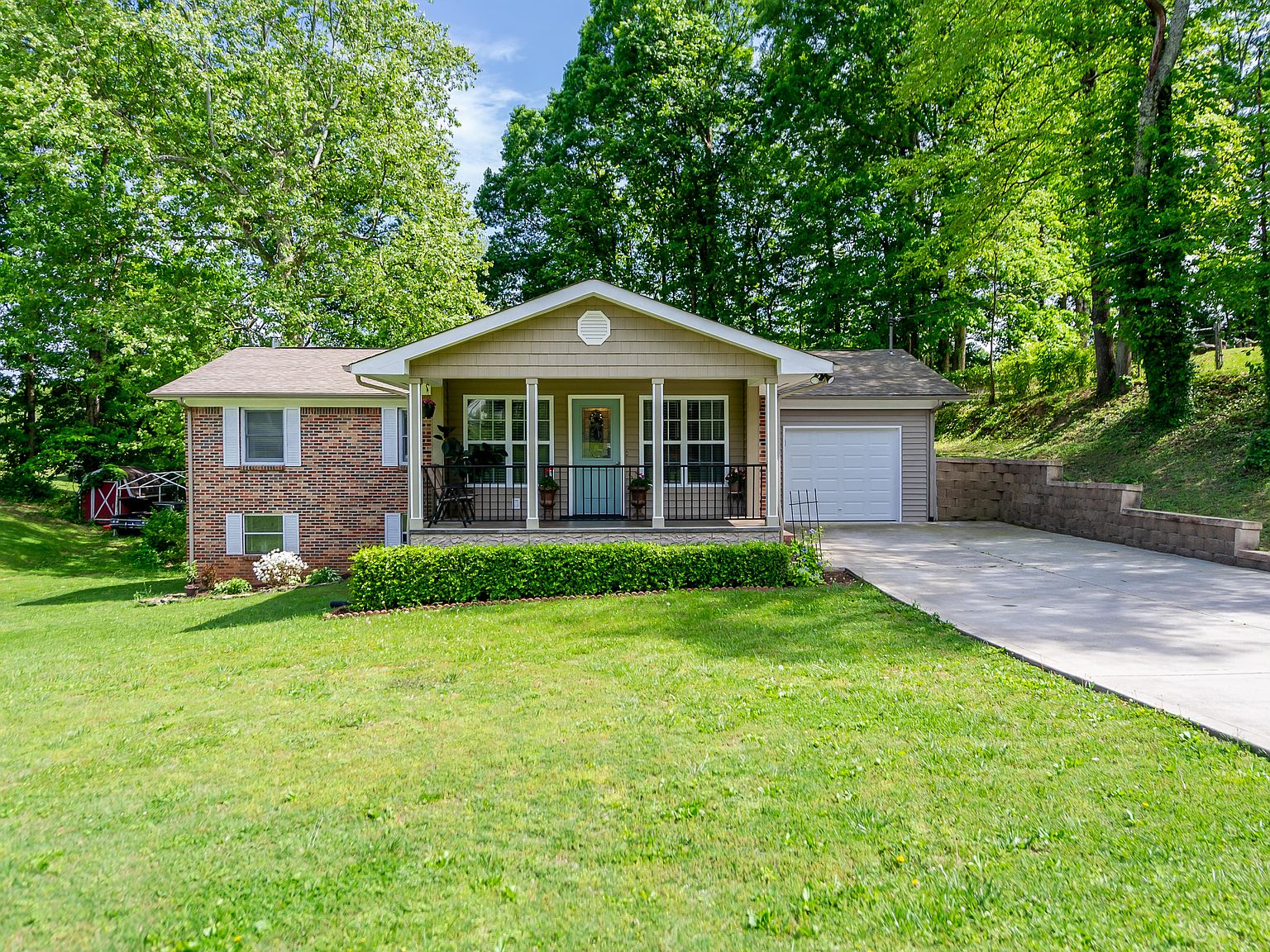 3908 Kenilworth Ln, Knoxville, TN 37914 | Zillow