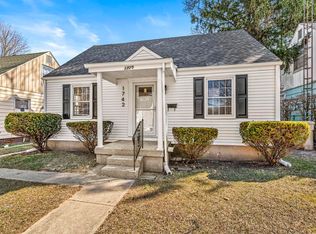 1742 Johnson St, South Bend, IN 46628