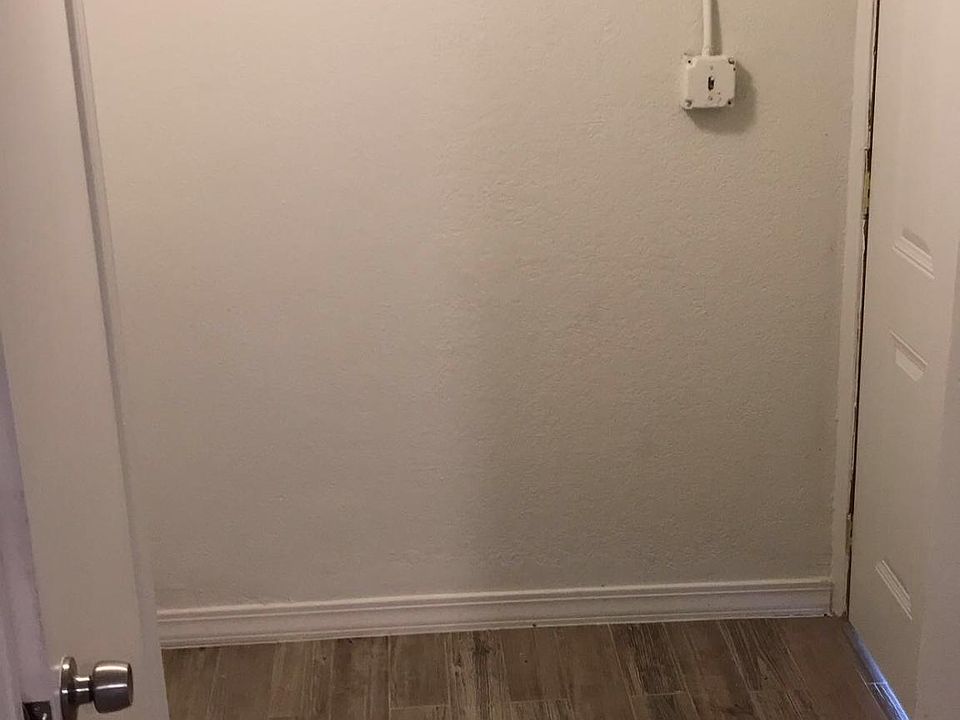 1st image of 7509 Green Valley Pl #B