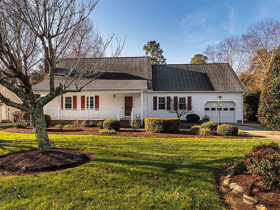 1st image of 106 Branchwood Dr