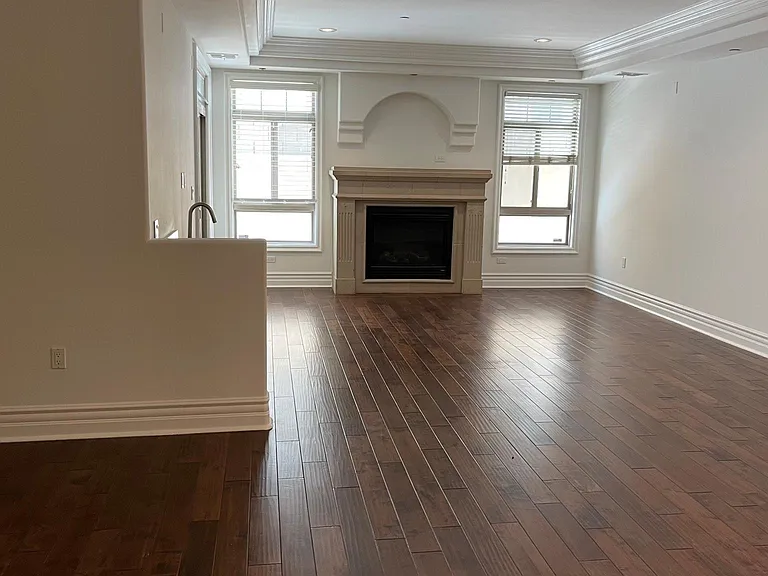 10640 Woodbridge St #107 — Photo 4