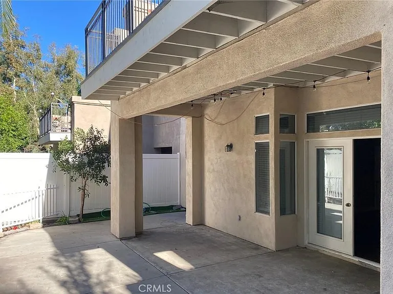 357 S San Vicente Ln — Photo 15
