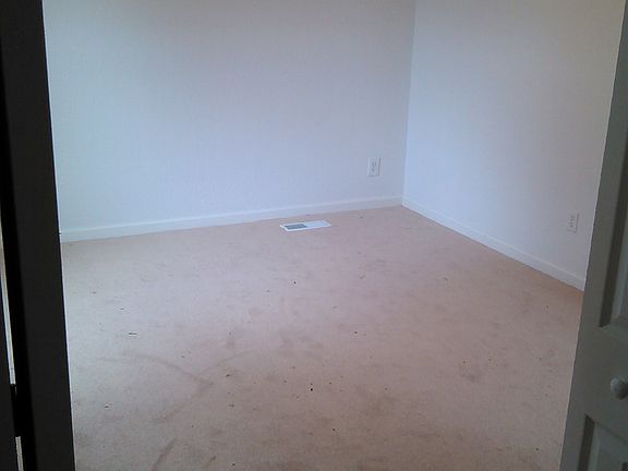 4th image of 4116 Creekwood N