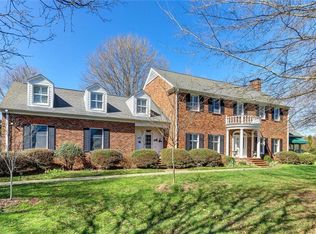 117 Prestwick Dr, High Point, NC 27265