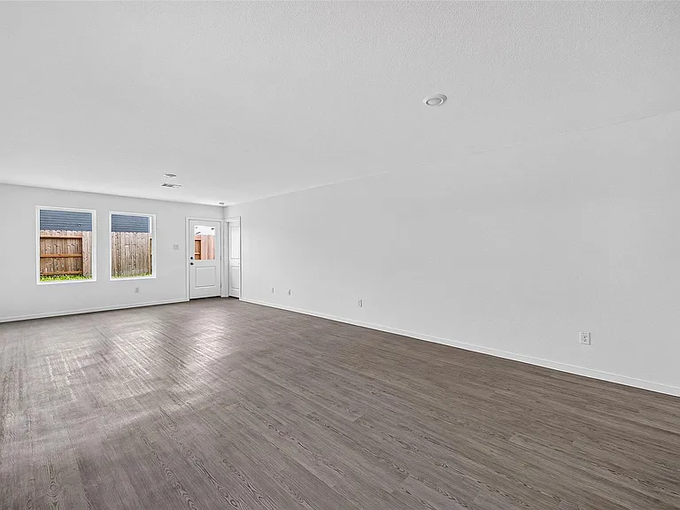 26843 Cascade Sunrise St — Photo 12