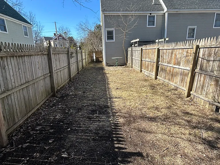 4 S Franklin St #B — Photo 23