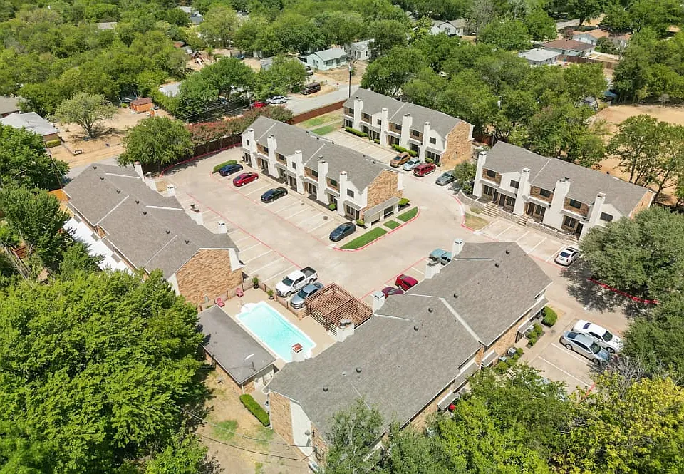 Highland Oaks