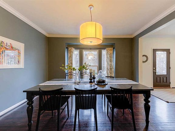 4th image of 2123 Franz Park Ln