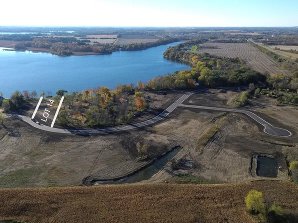 7670 Lake John Dr NW, Annandale, MN 55302