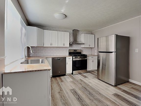 2nd image of 2270 Cardston Dr