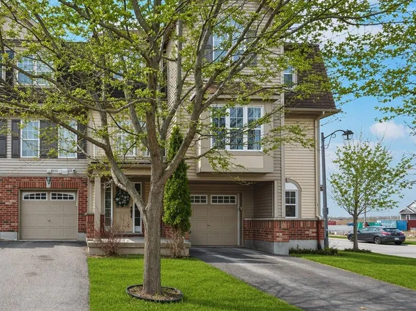 920 Messor Cres, Ottawa, ON K2S 0P2