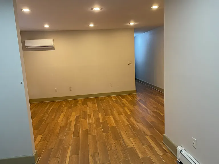 127 Winslow Pl — Photo 10