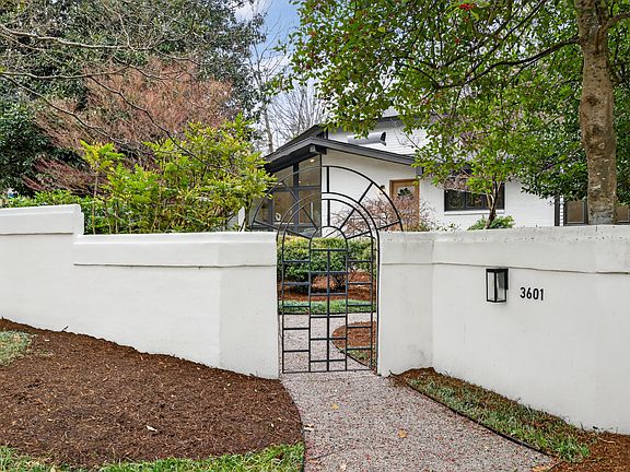 3rd image of 3601 Swann St