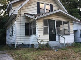 774 Park Dr, Alton, IL