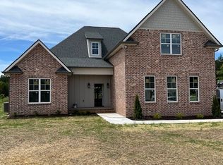 200 Flatwoods Rd, Lebanon, TN 37090