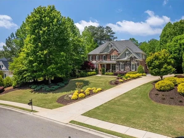 14054 Triple Crown Dr, Milton, GA 30004