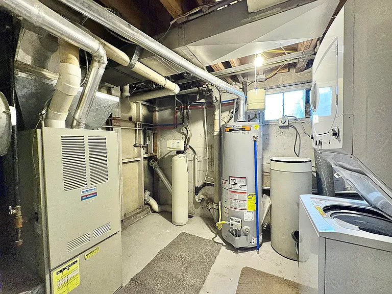 66 N 1150 W — Photo 28