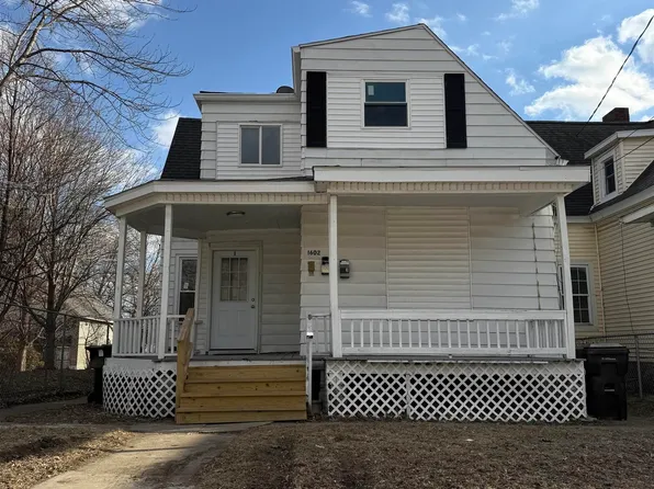 1224 N Frink St, Peoria, IL 61606