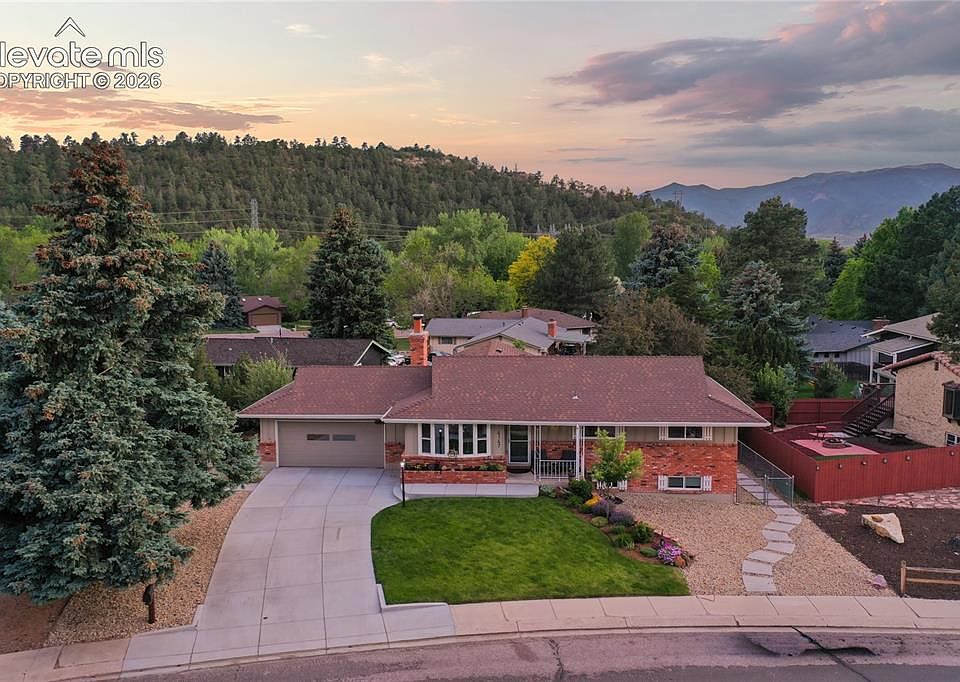 1st image of 4147 Anitra Cir